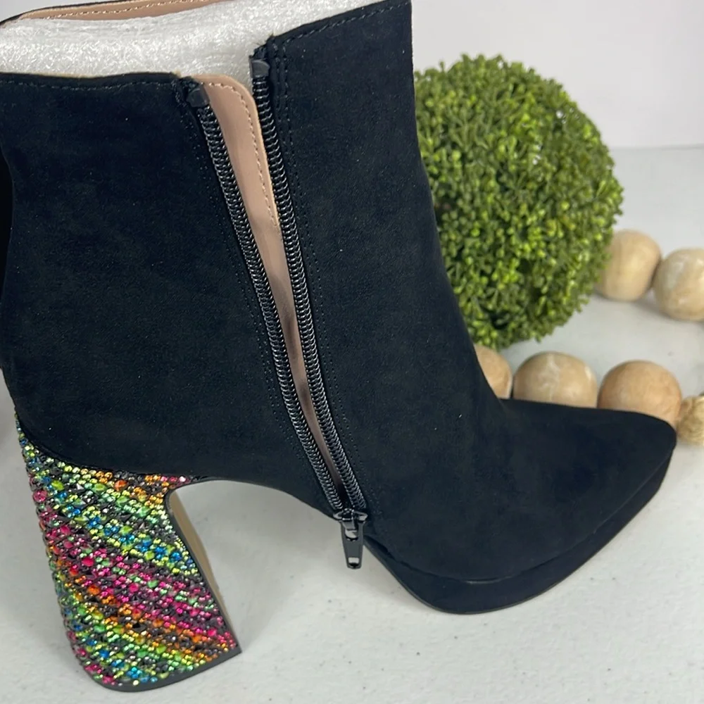 Betsey Johnson Women's Raylan Booties Sz-6 NIB - Picture 9 of 12